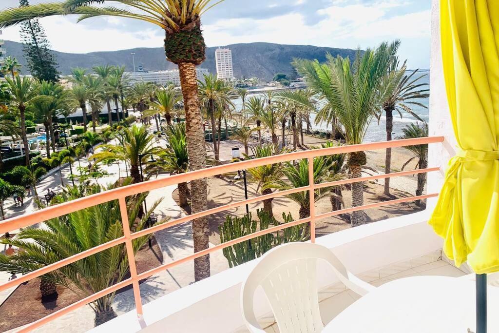 Ferienwohnung Theatre Box: Ocean Balcony & Stairs To The Sea Arona  Exterior foto